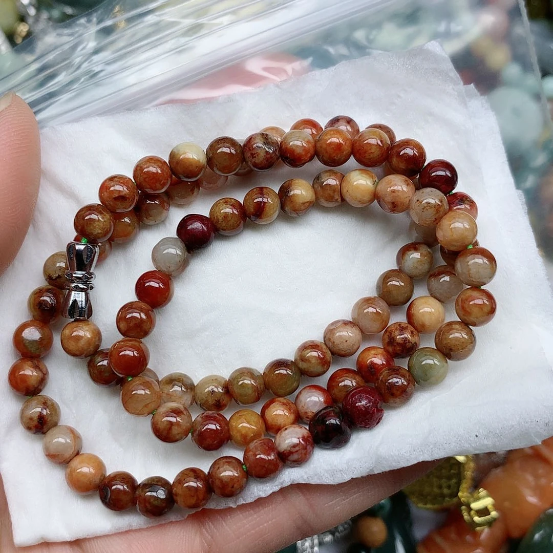 翡翠颈饰足银镶嵌翡翠