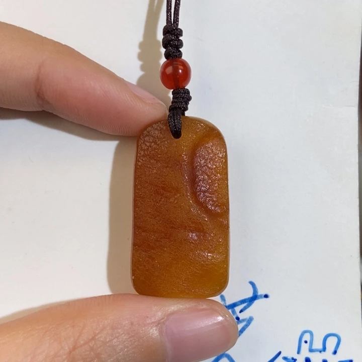 未镶嵌琥珀珠宝奇石