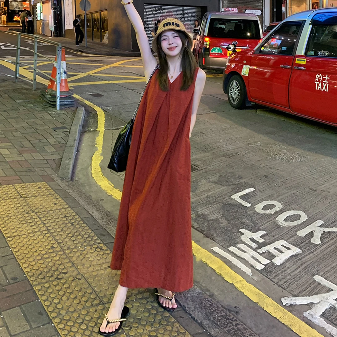 红色无袖背心连衣裙子女夏季2025新款爆款绝美巨好看海边度假长裙