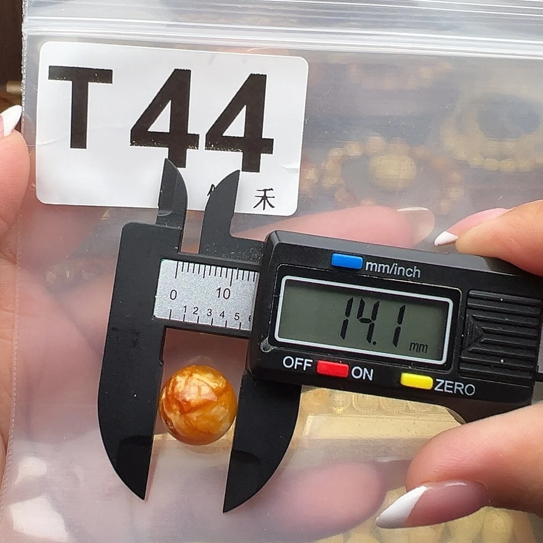 裸石琥珀未镶嵌微瑕
