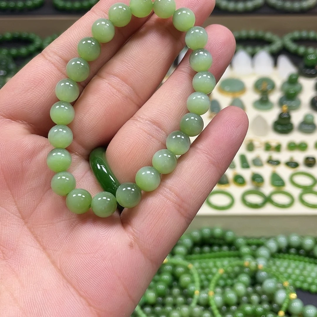馒***儿和田玉（碧玉）未镶嵌手链