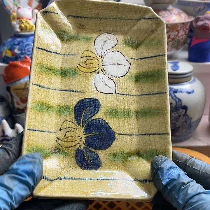 瓷片玉*絮哈哈哈我也是很想要这个