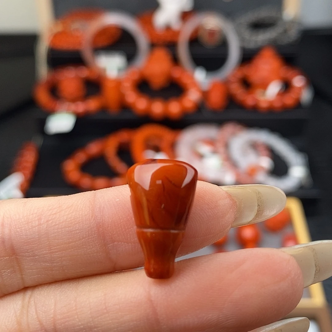 南红玛瑙未镶嵌四川凉山瓦西三通