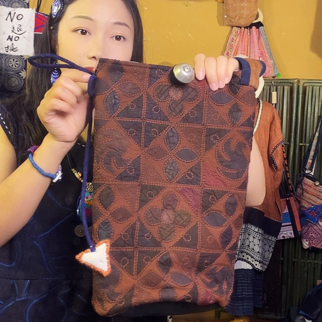 织绣?*然手工制作贴布绣包包