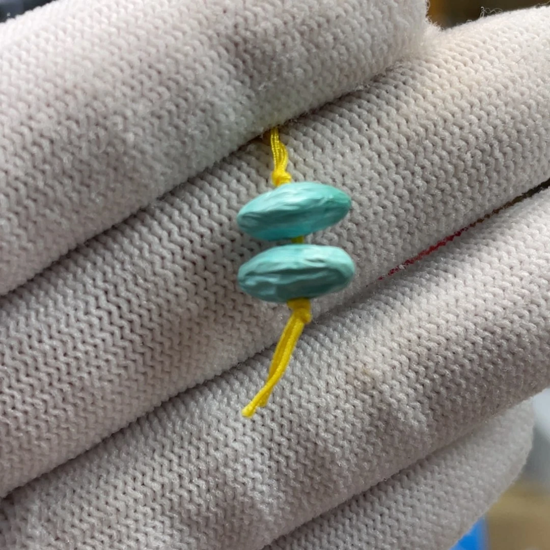 绿松石未镶嵌挂件