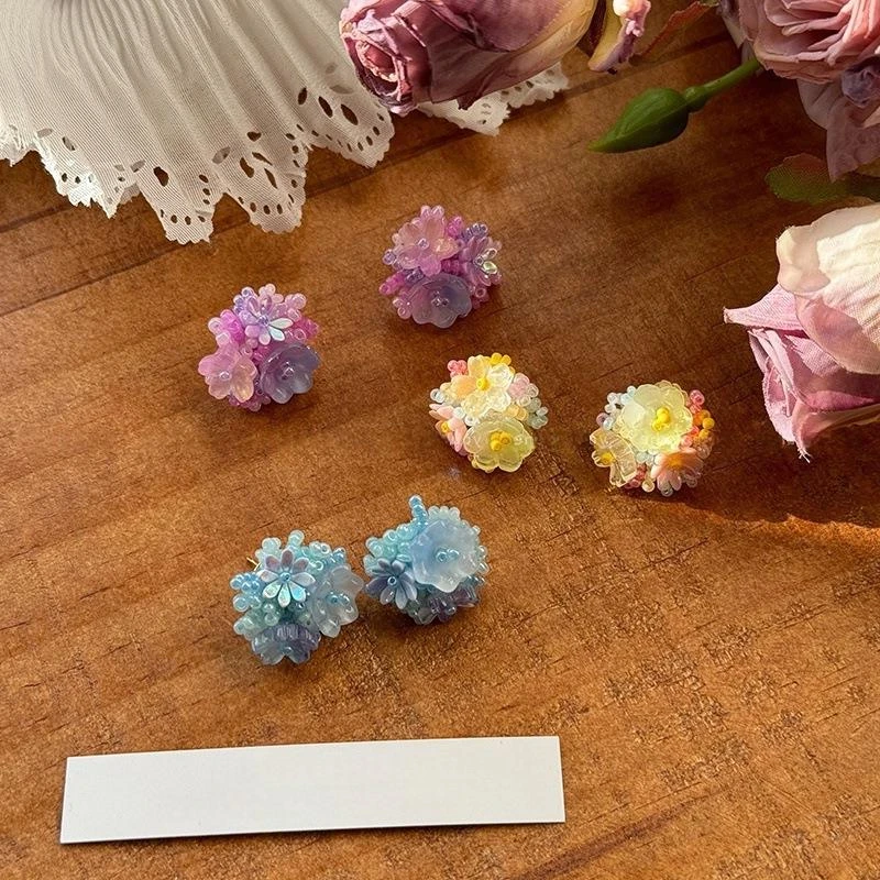 铜合金锆石耳饰 爆款度假风立体花朵耳环女小众仙气质渐变花朵耳