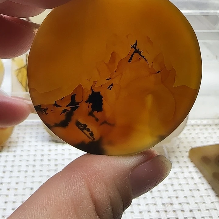 玛瑙/玉髓未镶嵌珠宝奇石