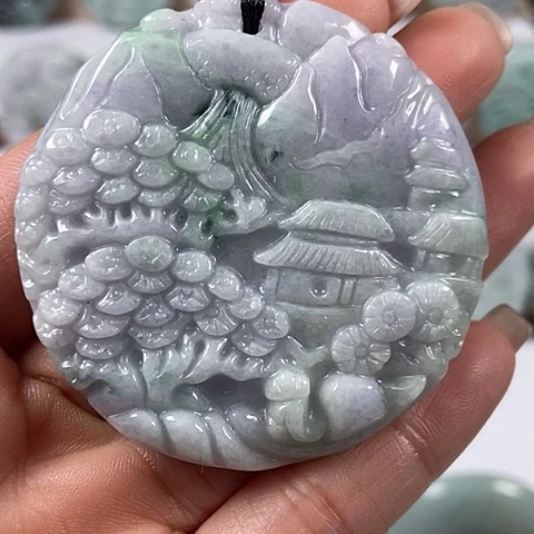 翡翠颈饰未镶嵌山水牌福利翡翠