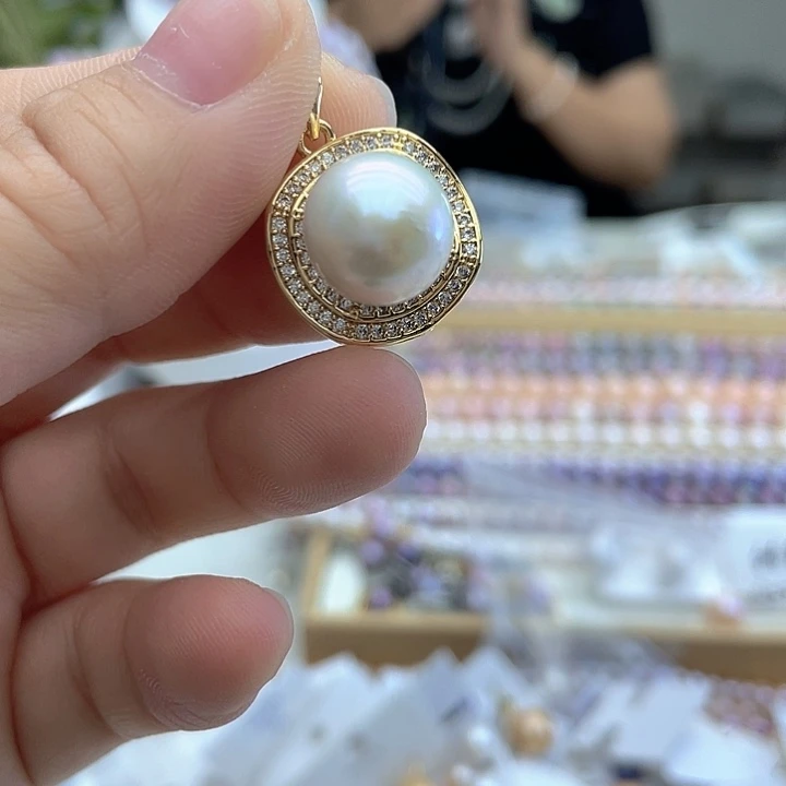 颈饰未镶嵌淡水珍珠