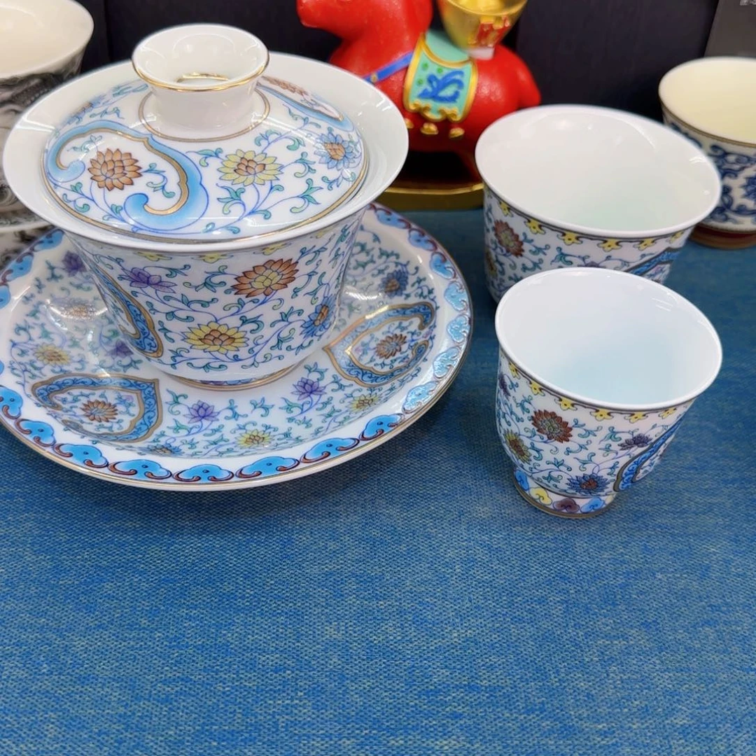 这些盖碗真好看！！！