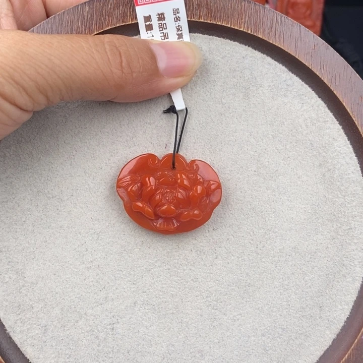 南红玛瑙未镶嵌吊坠