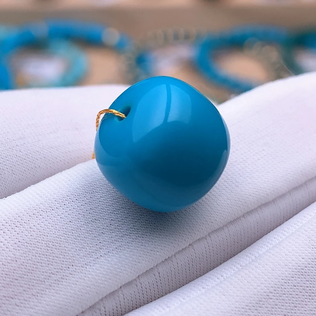 绿松石未镶嵌珠宝奇石12.6*11.3mm