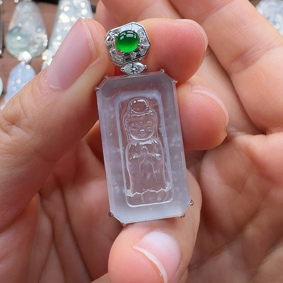 翡翠18K金镶嵌吊坠(赠链)玻璃种木那雪花棉宝宝观音
