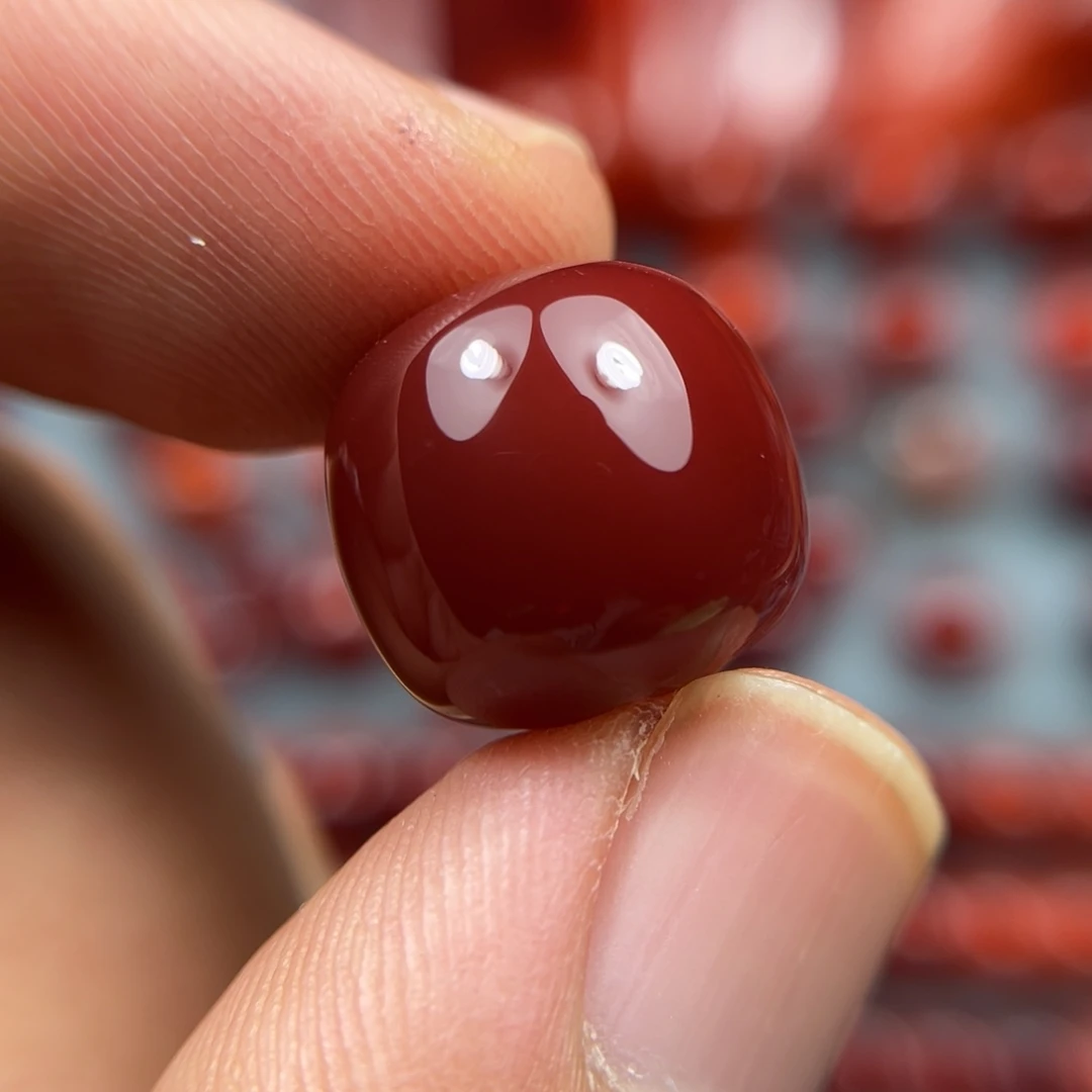 南红玛瑙未镶嵌珠宝奇石尺寸13.8/15.1牛血红