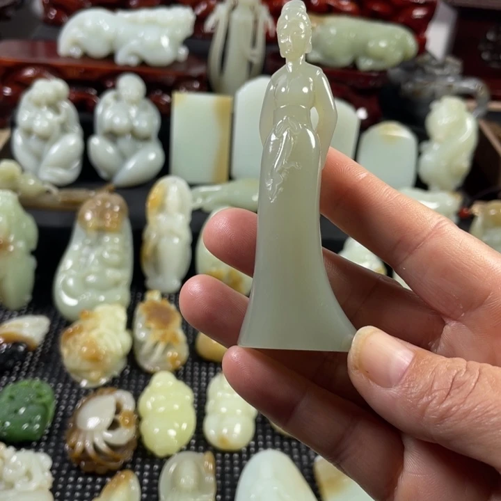 和田玉未镶嵌摆件