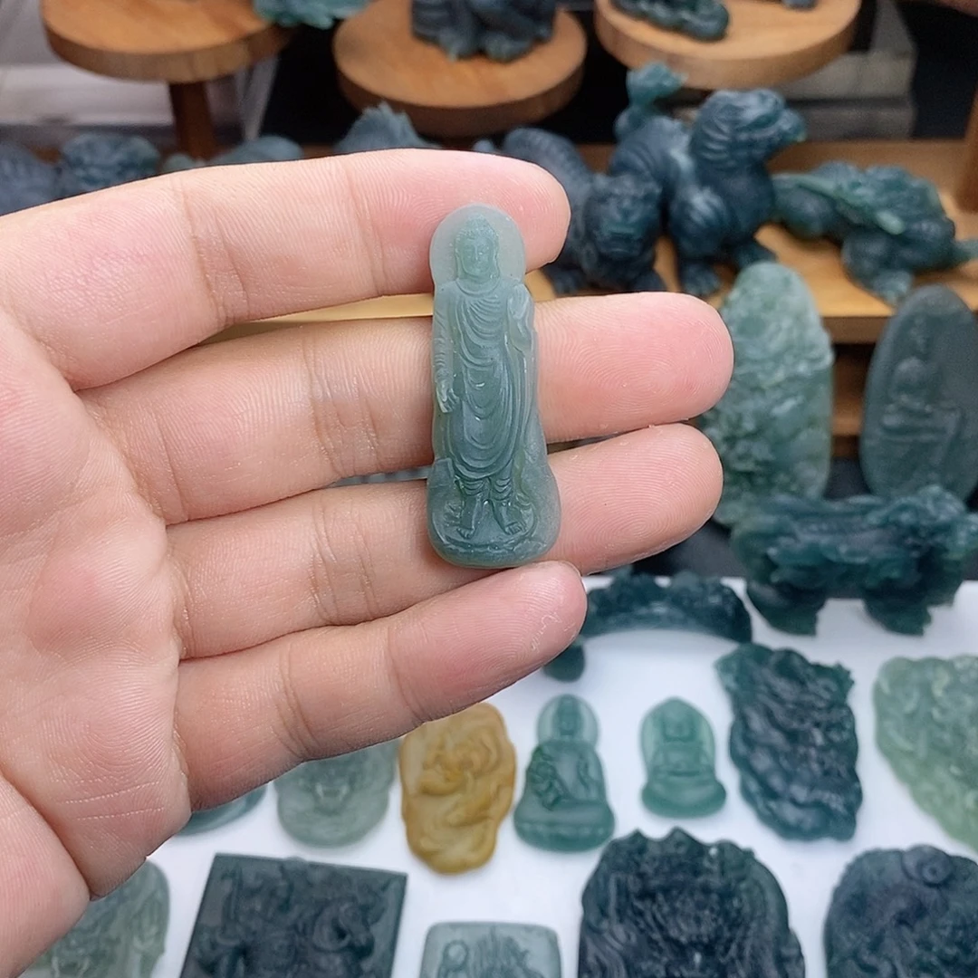 定制翡翠未镶嵌阿米