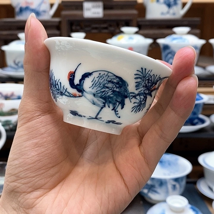 手绘松鹤延年压手杯85cc釉下彩微瑕福利款