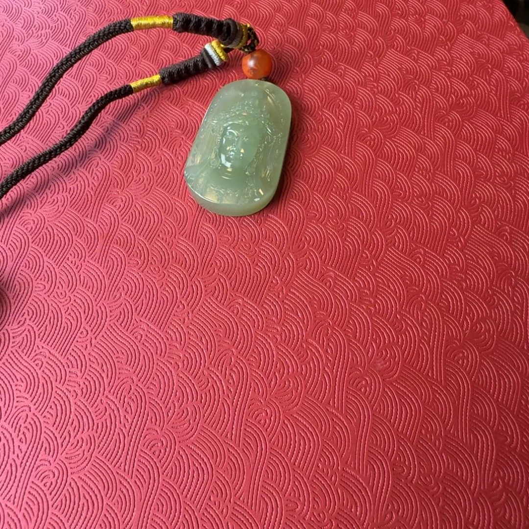 秃***哥和田玉未镶嵌颈饰