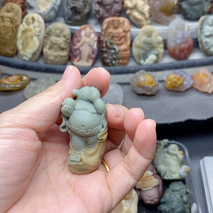【闪购商品】定制石英质玉吊坠未镶嵌