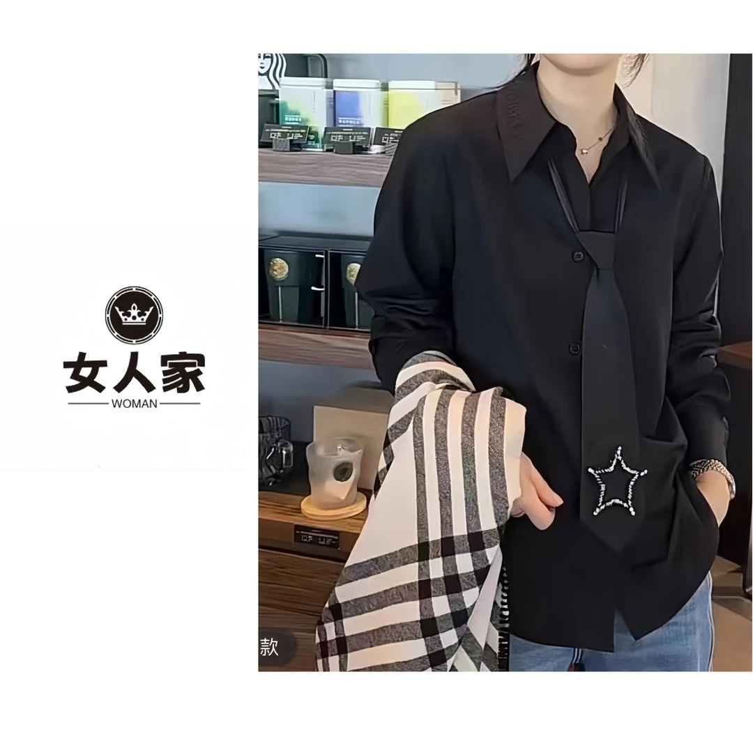 【女人家】20253春季新款韩版时尚减龄带领带设计感衬衫