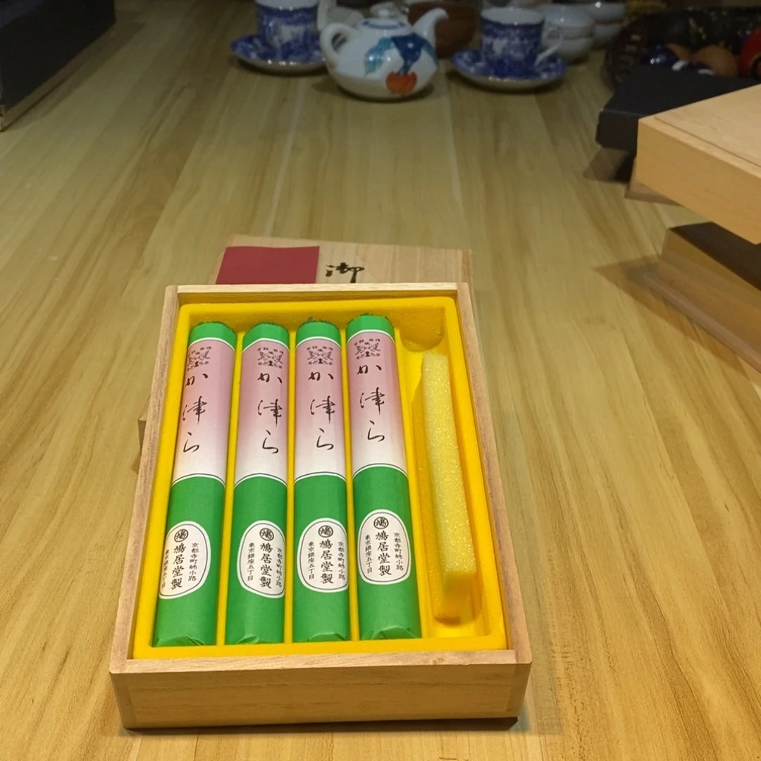 涤*易雅集工艺品有限公司