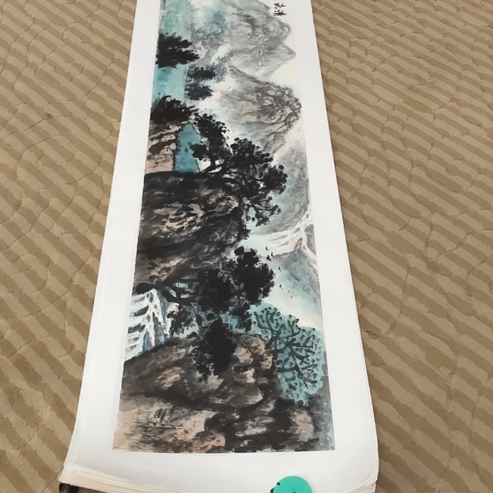 国画花鸟等图案为一体