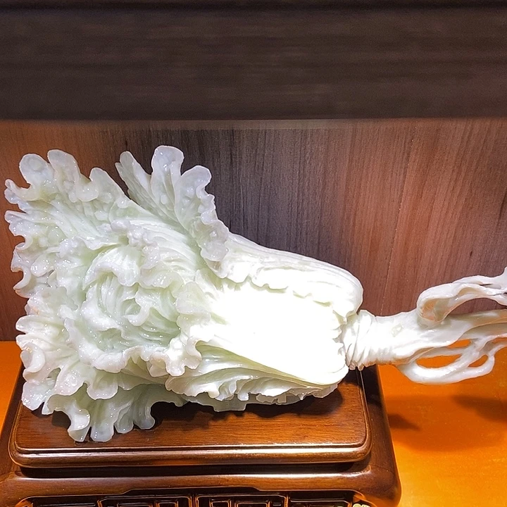 蛇纹石玉（覆膜）合金珠宝奇石