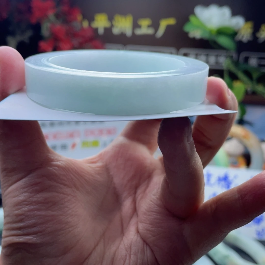 J***T未镶嵌翡翠定制翡翠