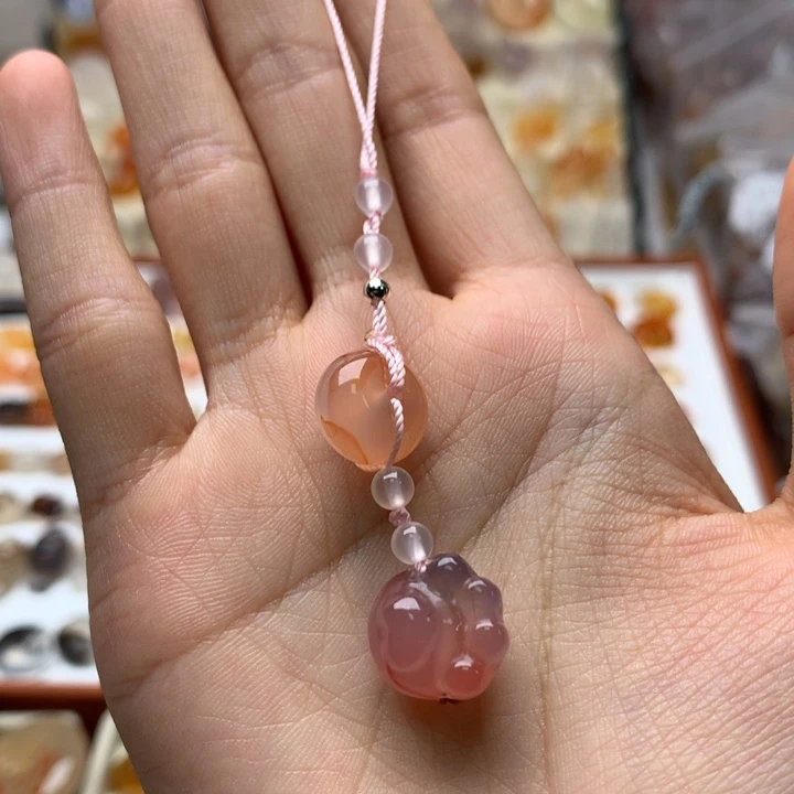 玛瑙/玉髓未镶嵌玛瑙猫爪挂饰