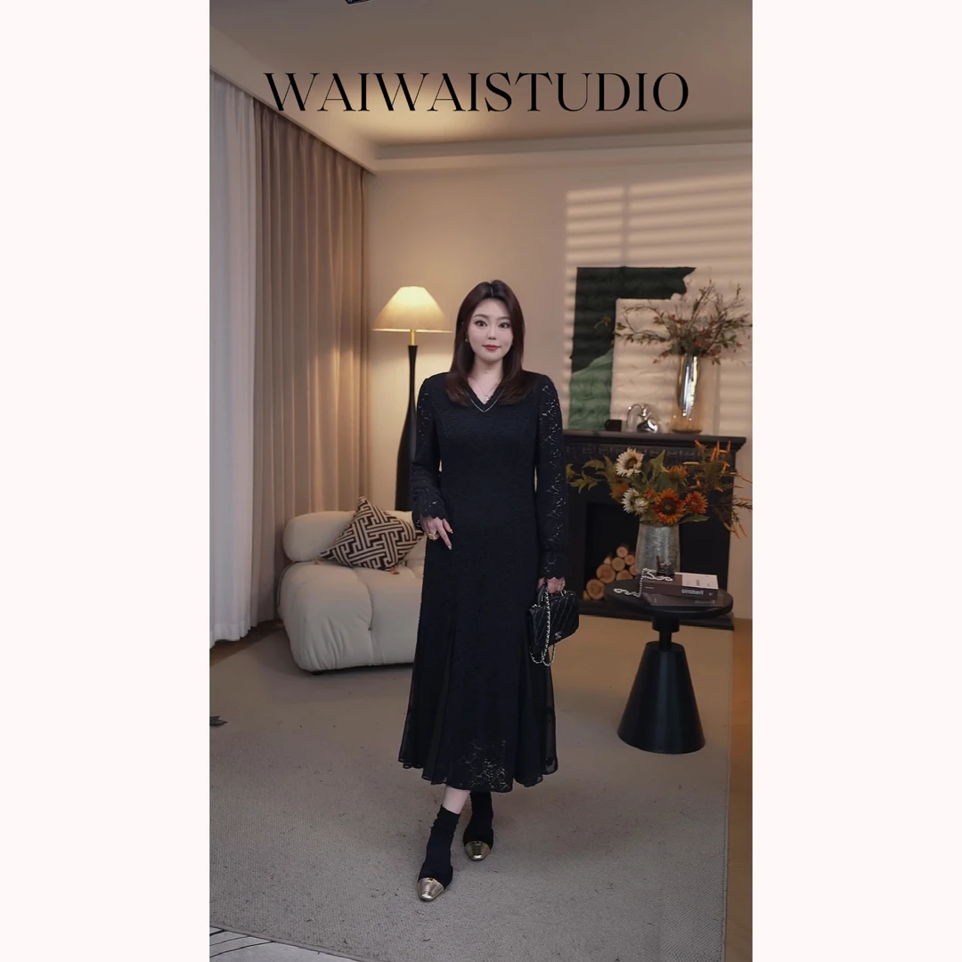 【绒花】新款气质柔软绒感蕾丝插片连衣裙 24A020