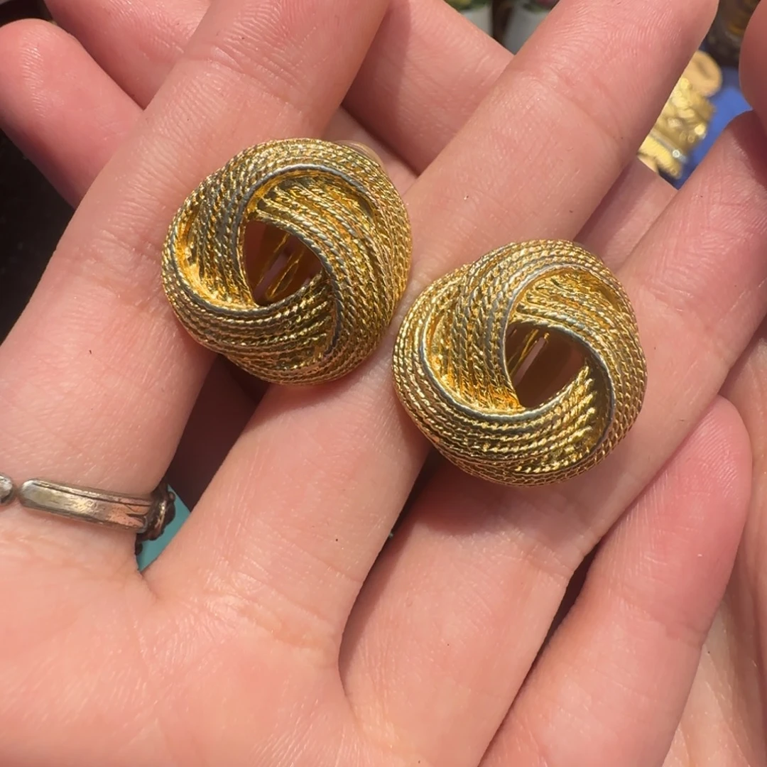 合成碳硅石纯铜瑕疵