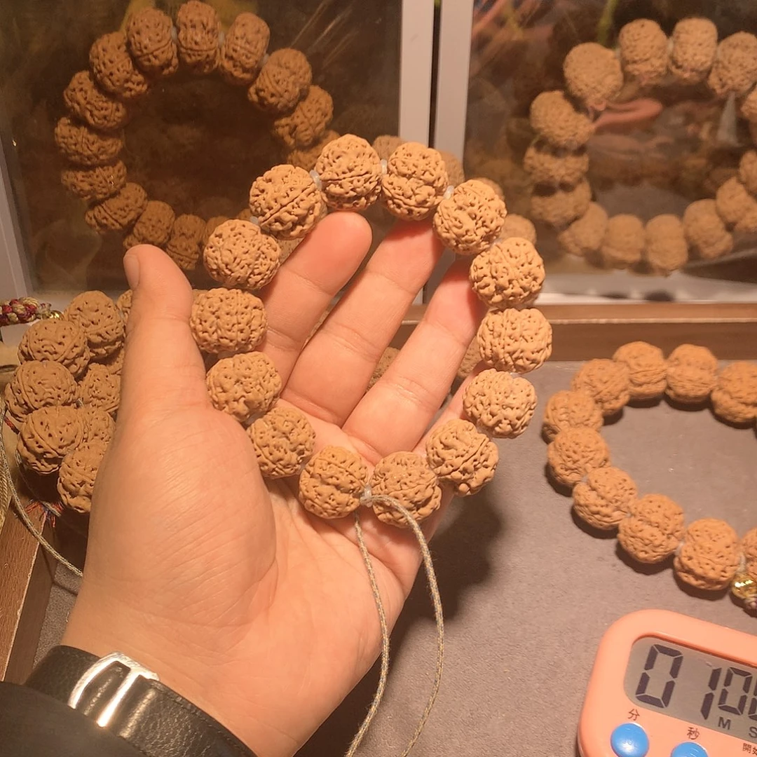 金刚菩提吊坠安80。