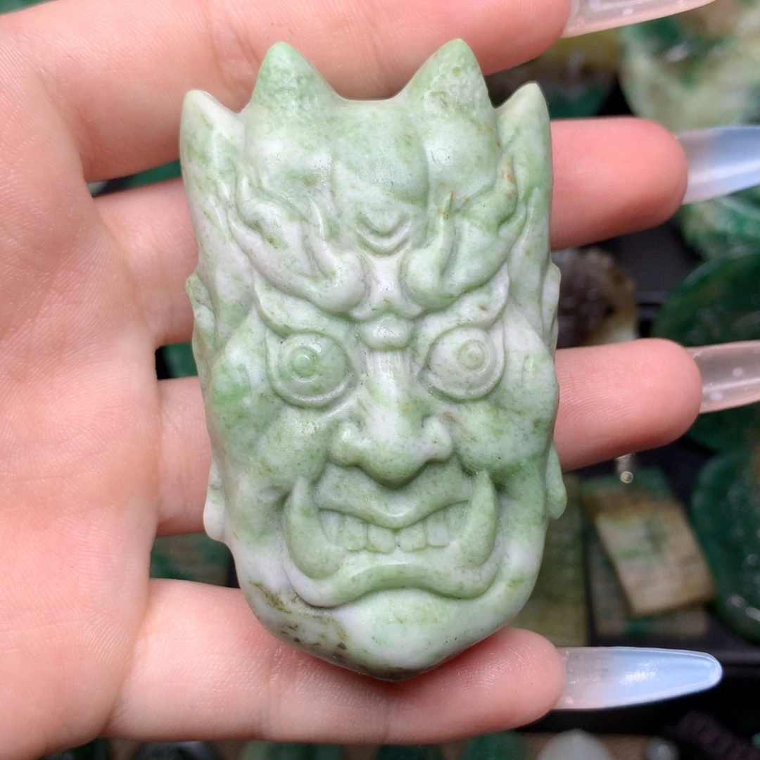 未镶嵌独山玉颈饰