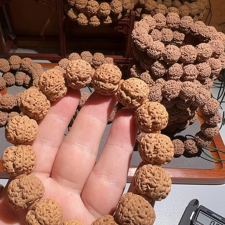 金刚菩提吊坠19方尊