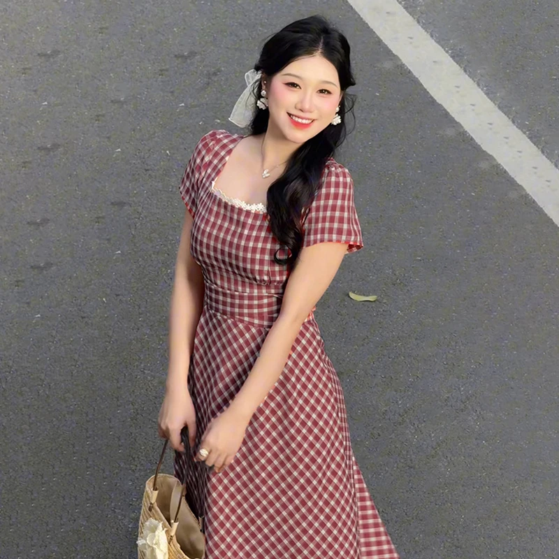 2846法式高级感红色格纹连衣裙女夏季新款小个子独特漂亮掐腰长裙