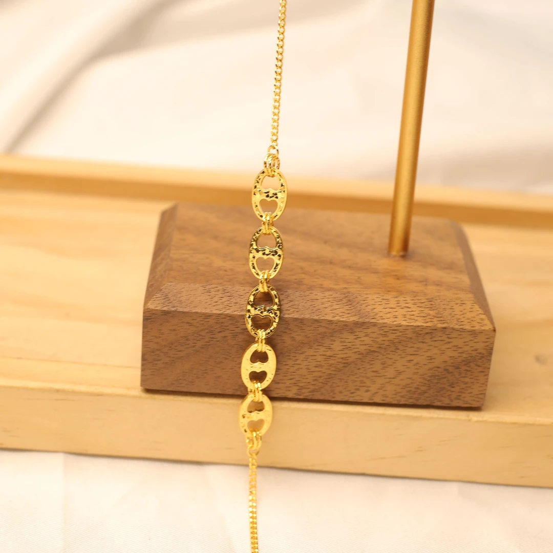 Pt950铂金黄碎冰冰爆闪五猪鼻气质手链时尚百搭手链