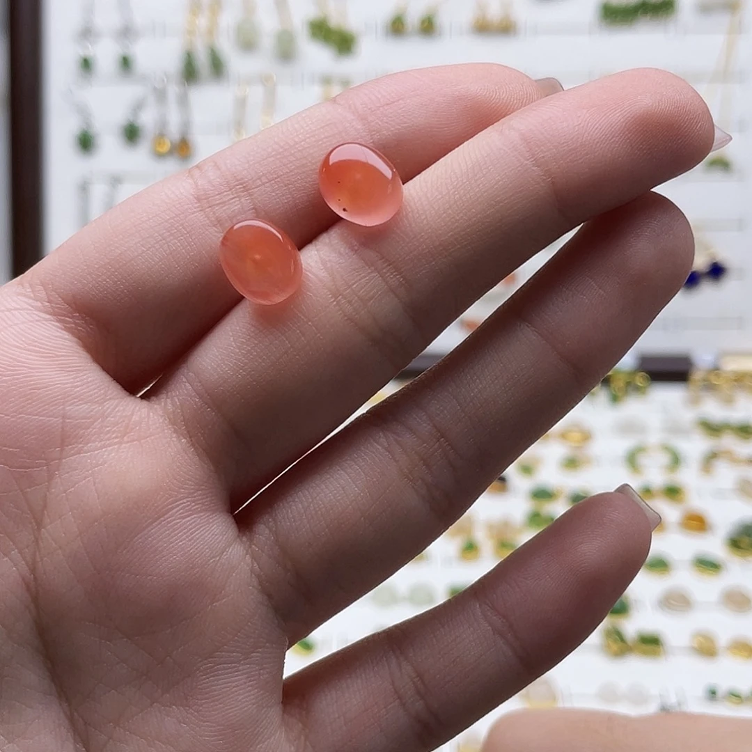 和田玉未镶嵌耳饰