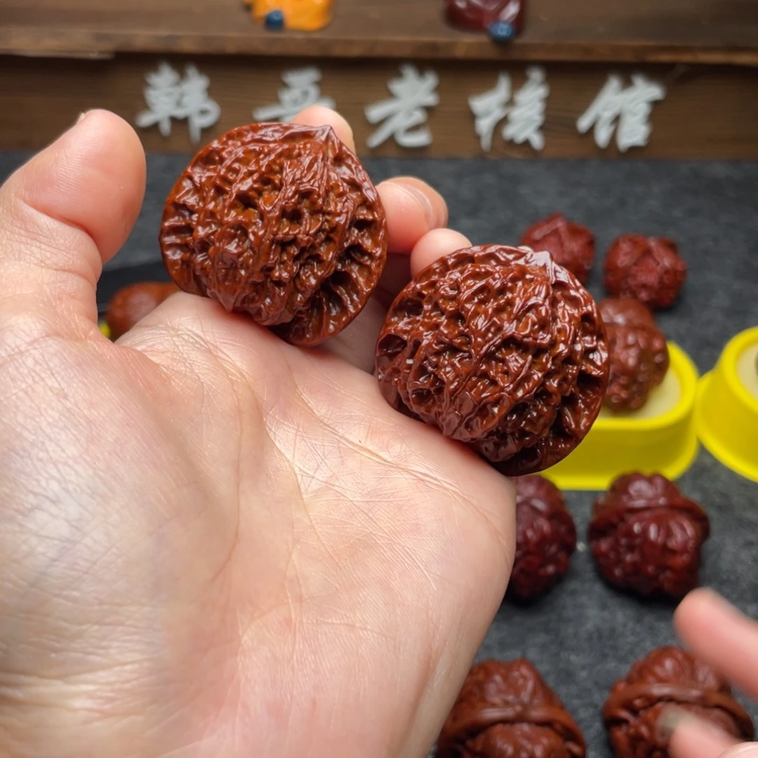 文玩核桃吊坠文玩核桃 手把件 盘龙纹 41