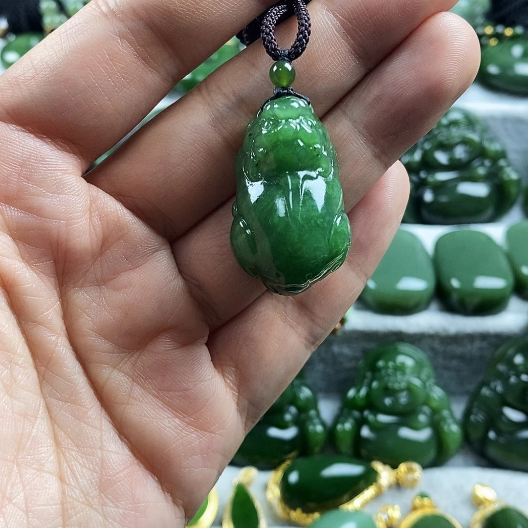 和田玉（碧玉）未镶嵌颈饰