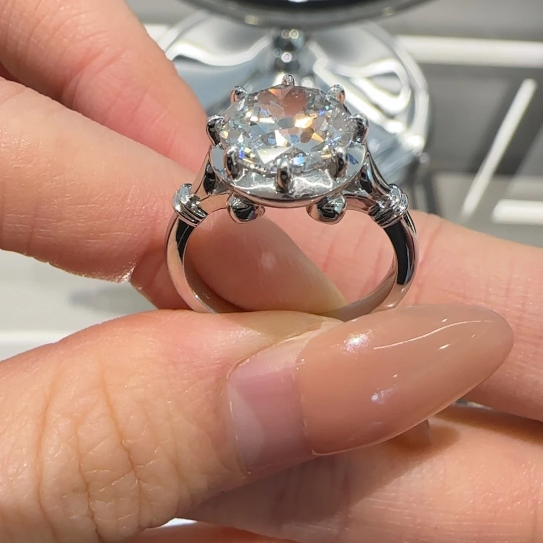 Y***-实验室培育钻石铂Pt950镶嵌3.12卡复古款13