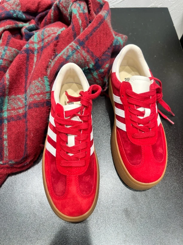 磨毛德训小红鞋—