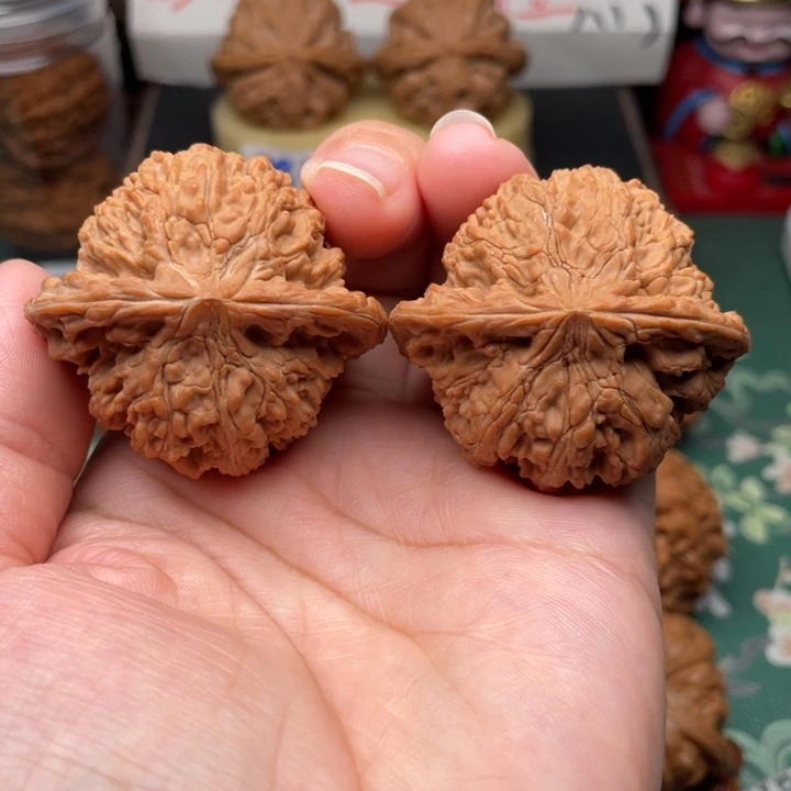 【闪购商品】把件文玩核桃45满天星