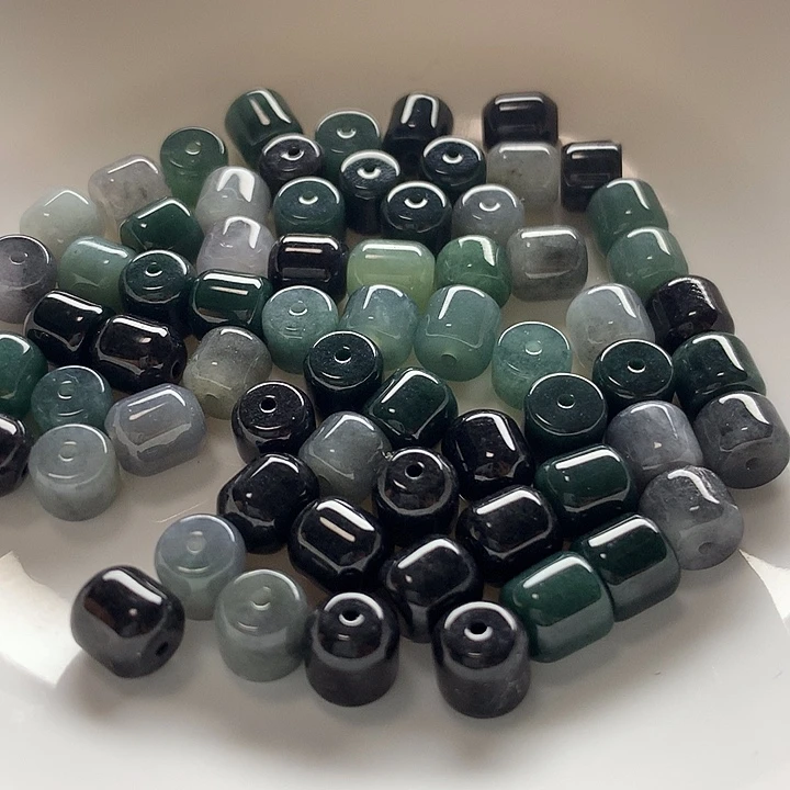 翡翠散珠直筒珠30个