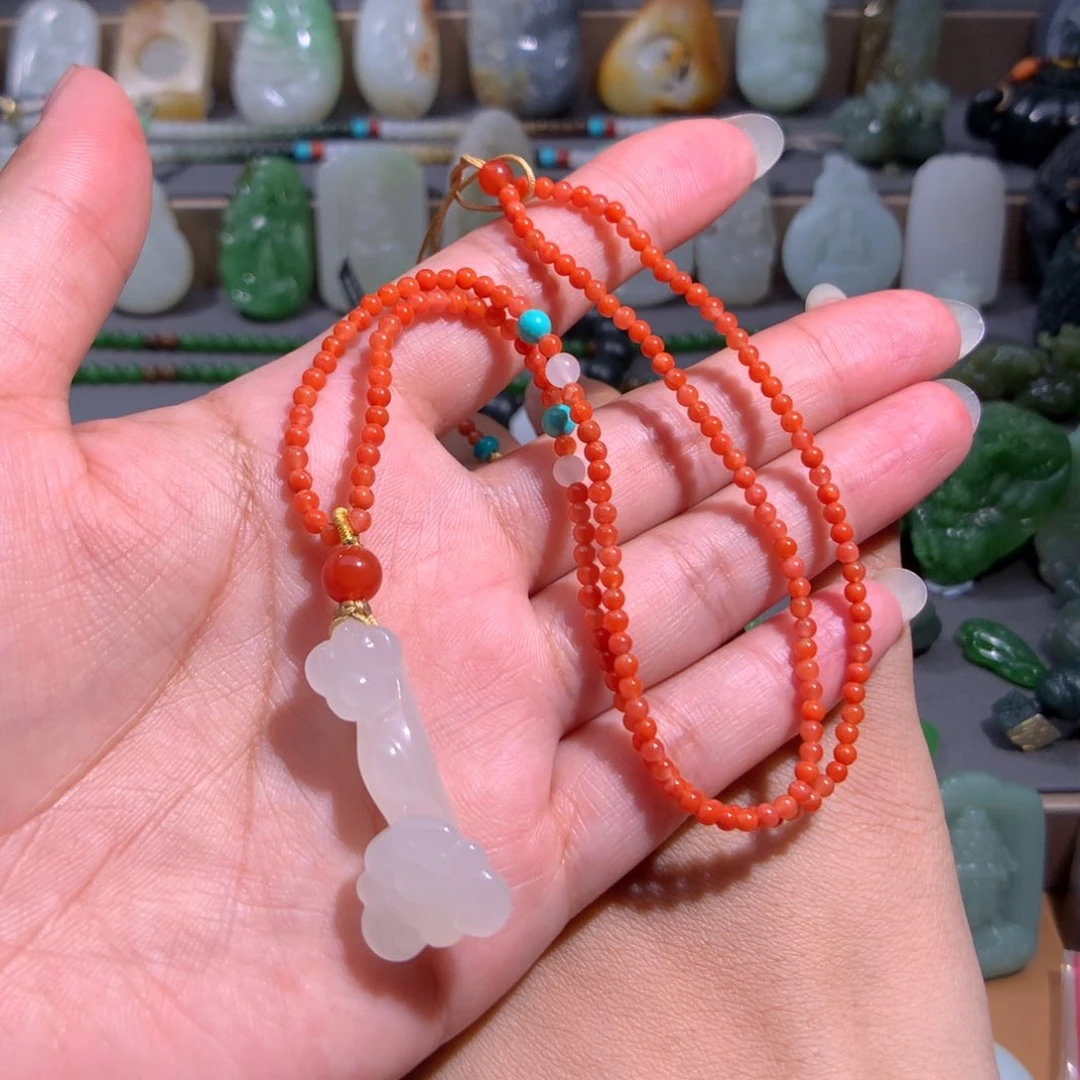 和田玉未镶嵌颈饰