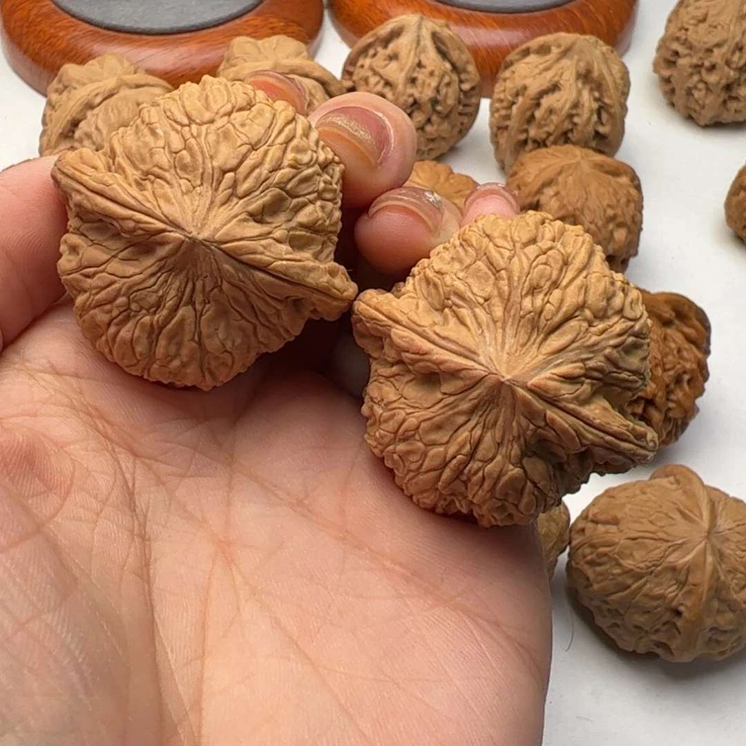 文玩核桃吊坠泥鳅背39