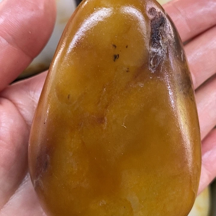 和田玉（糖玉）未镶嵌挂件