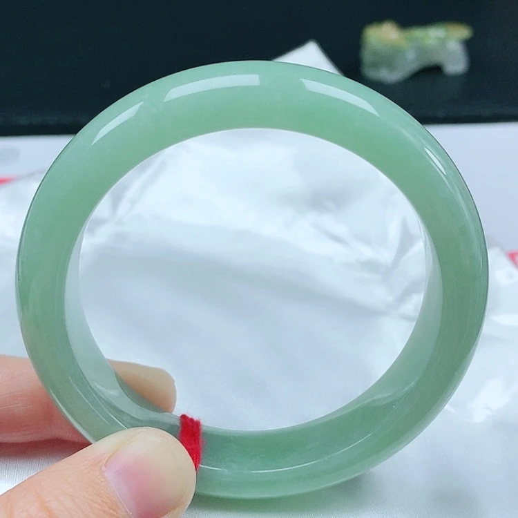 【闪购商品】翡翠手镯未镶嵌天然翡翠手镯