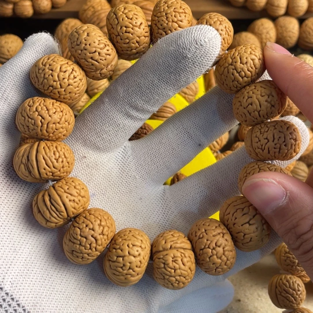 桃核手串矮壮白月光