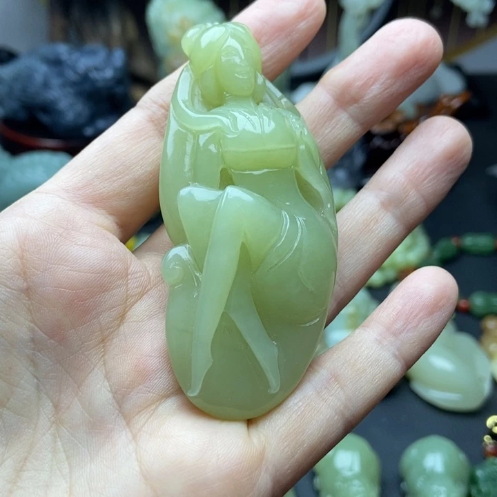 未镶嵌和田玉把件