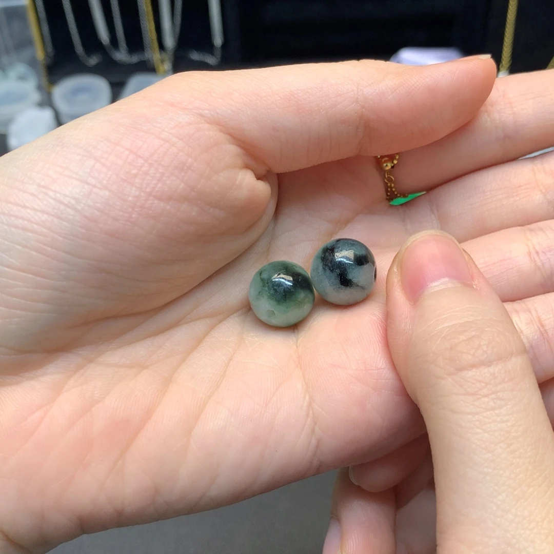 翡翠未镶嵌吊坠(不含链)有纹裂